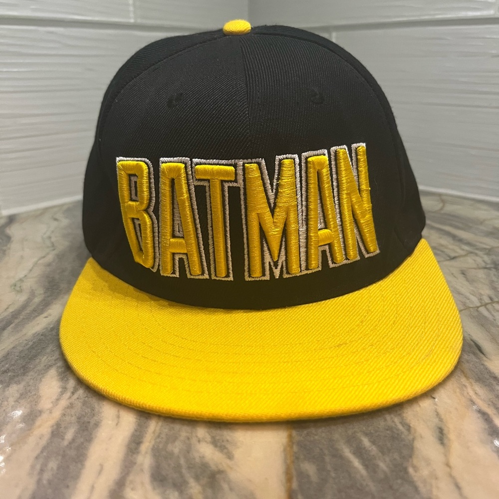 DC Comics Batman Hat Adjustable
Snapback Black Yellow